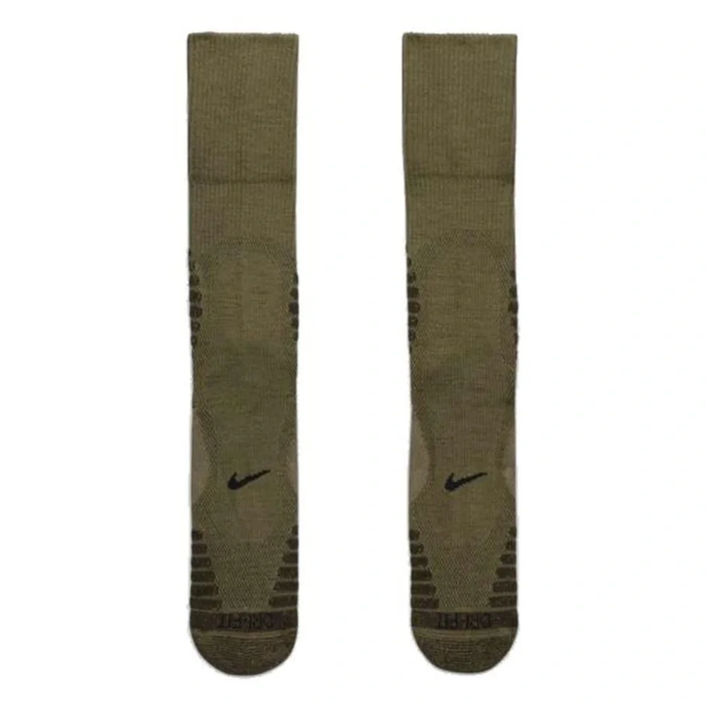 Nike Outdoor Cush Crew Socks